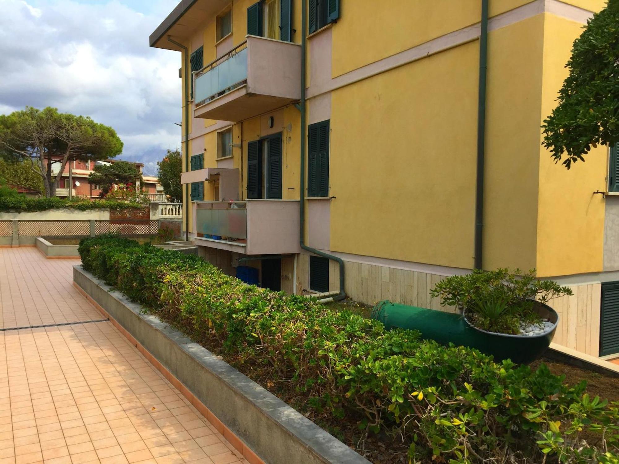 Amazing Holiday Home Near Pet Friendly Beach Carrara Zewnętrze zdjęcie